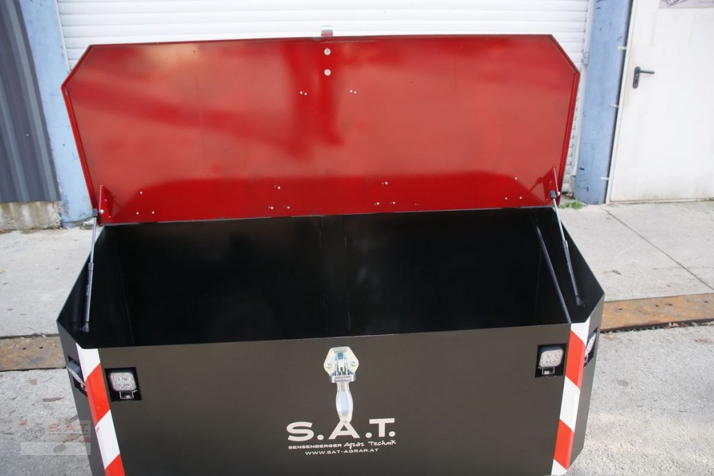 Sonstige Traktorteile типа Sonstige SAT-Transportkiste mit LED, Gebrauchtmaschine в Eberschwang (Фотография 5)