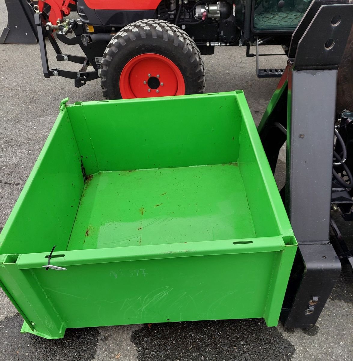 Sonstige Traktorteile des Typs Sonstige Transportkiste 1 x 1 m hydraulisch, Gebrauchtmaschine in Strem (Bild 2)