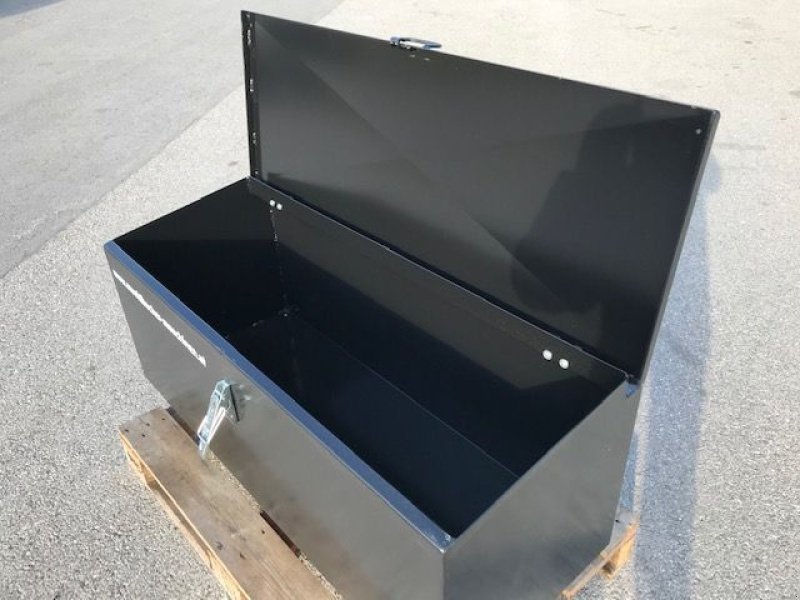 Sonstige Traktorteile des Typs Sonstige Werkzeugkiste Frontkiste KAT 2 absperrbar, Neumaschine in Tamsweg (Bild 12)