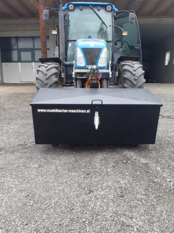 Sonstige Traktorteile des Typs Sonstige Werkzeugkiste Frontkiste KAT 2 absperrbar, Neumaschine in Tamsweg (Bild 1)