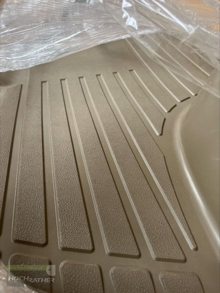 Sonstige Traktorteile typu Steyr Case Puma Bodenmatte, Neumaschine v Kronstorf (Obrázek 1)