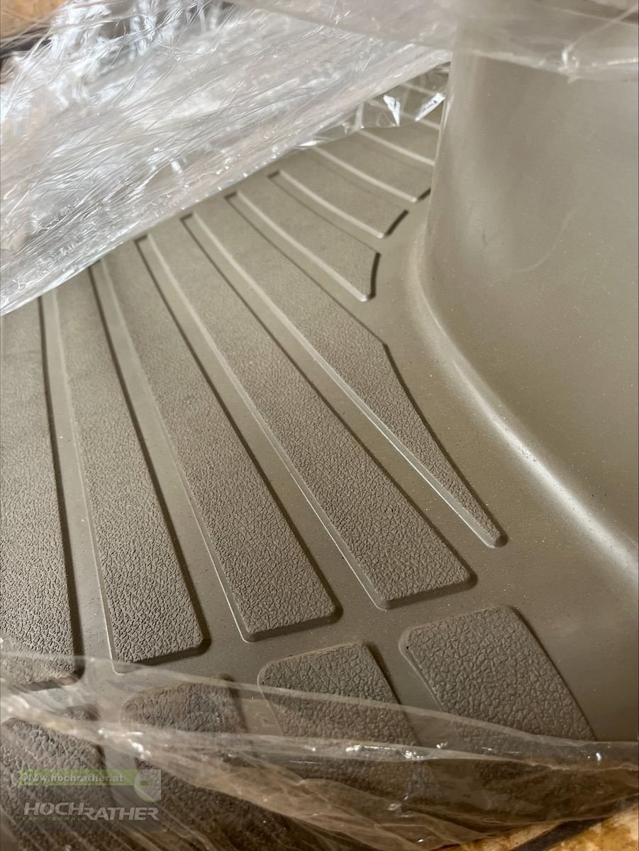 Sonstige Traktorteile typu Steyr Case Puma Bodenmatte, Neumaschine v Kronstorf (Obrázek 2)