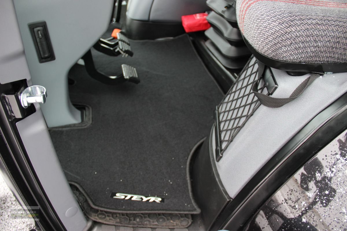 Sonstige Traktorteile des Typs Steyr Fußmatte Original, Neumaschine in Aurolzmünster (Bild 5)