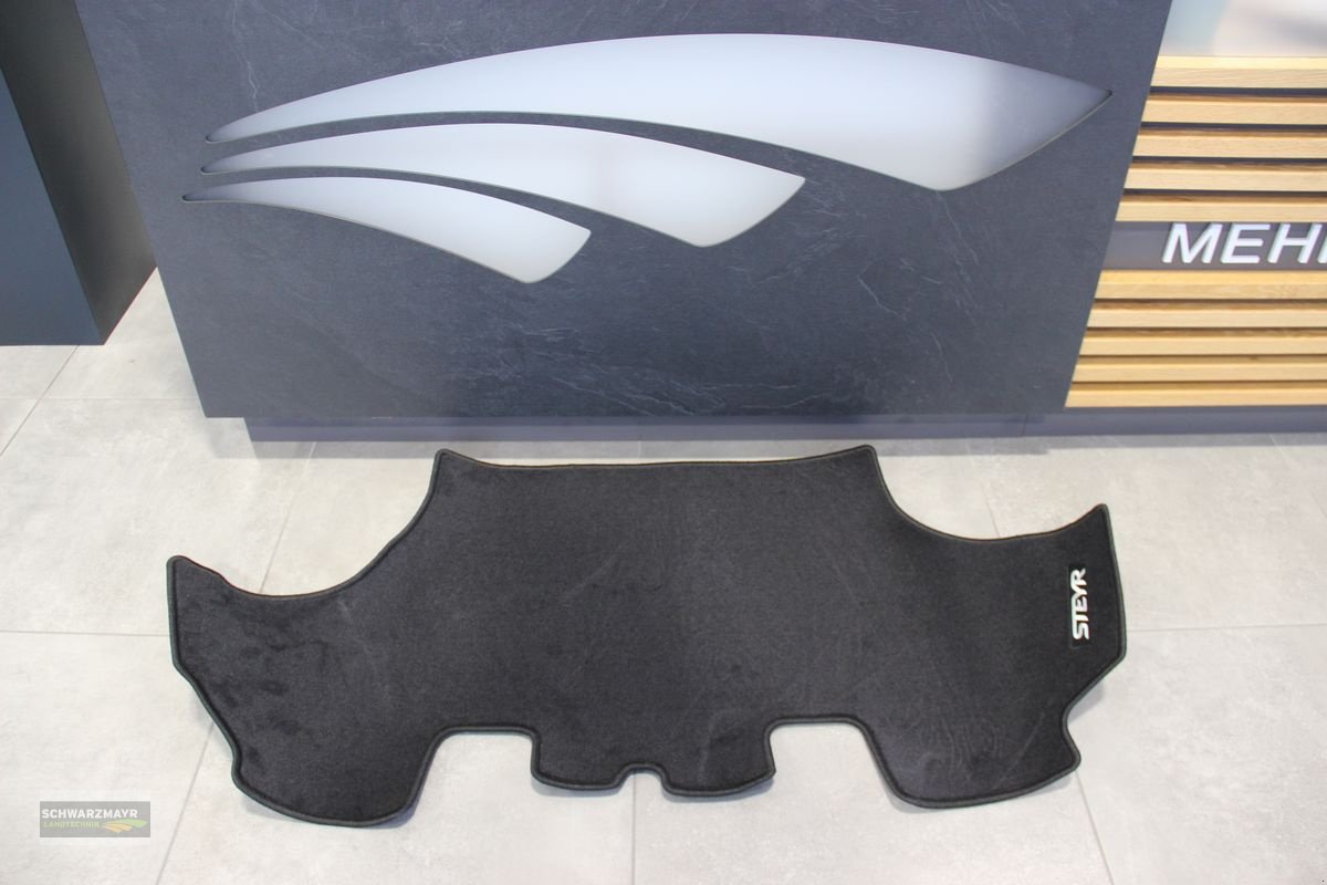 Sonstige Traktorteile des Typs Steyr Fußmatte Original, Neumaschine in Aurolzmünster (Bild 1)