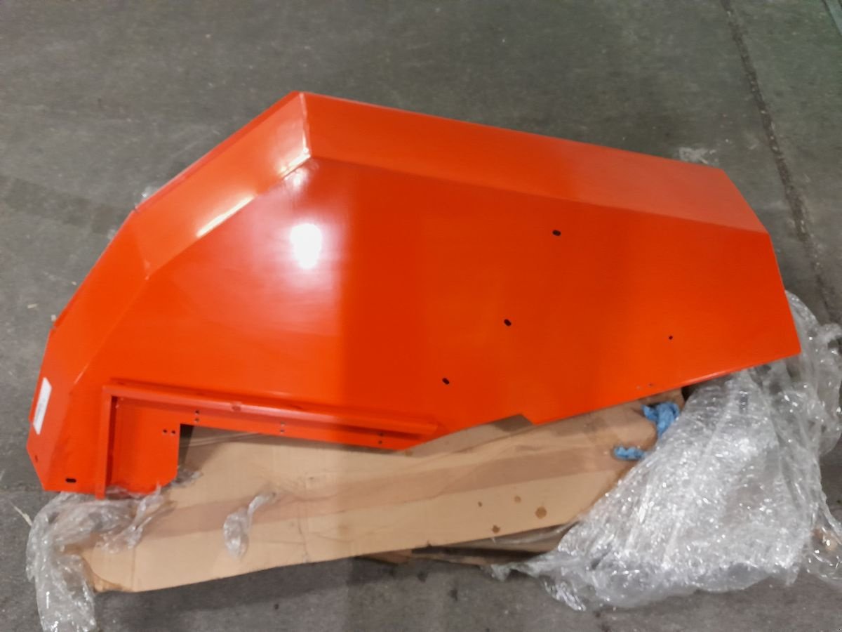 Sonstige Traktorteile des Typs Steyr Kotflügel rechts für Steyr 958 (Nachbau), Gebrauchtmaschine in Bergheim (Bild 2)
