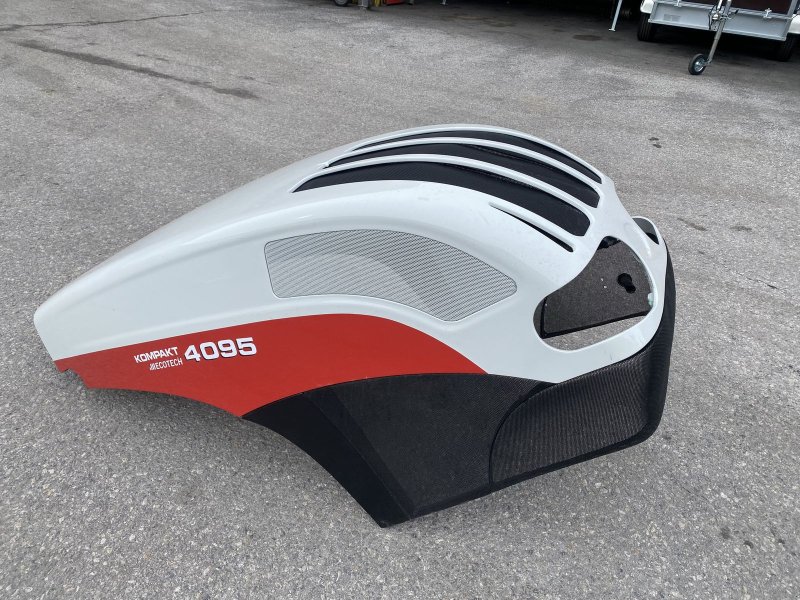 Sonstige Traktorteile des Typs Steyr Motorhaube auf Steyr Kompakt 4095 Ecotech, Gebrauchtmaschine in Ried im Oberinntal
