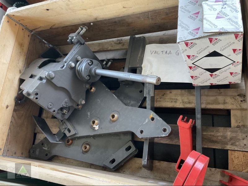 Sonstige Traktorteile des Typs Valtra Frontzapfwelle zu G Serie, Neumaschine in Markt Hartmannsdorf (Bild 1)
