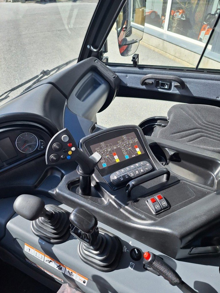 Sonstige Transporttechnik del tipo Aebi TP 420, Neumaschine In Susten (Immagine 8)