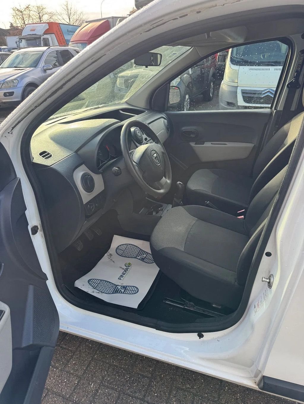 Sonstige Transporttechnik Türe ait Dacia Dokker **EURO6B-BELGIAN ORIGINE**, Gebrauchtmaschine içinde Kessel (resim 9)