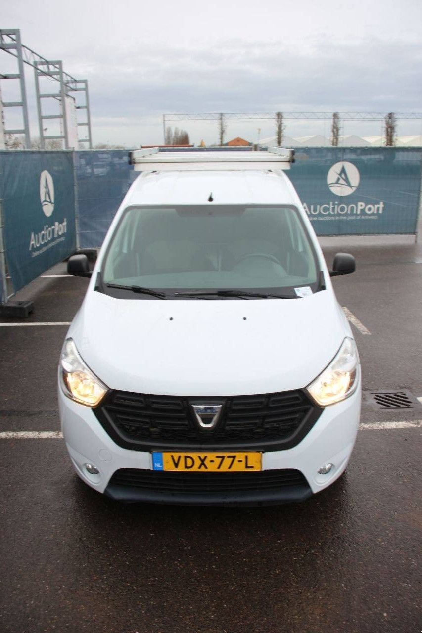 Sonstige Transporttechnik van het type Dacia Dokker, Gebrauchtmaschine in Antwerpen (Foto 8)