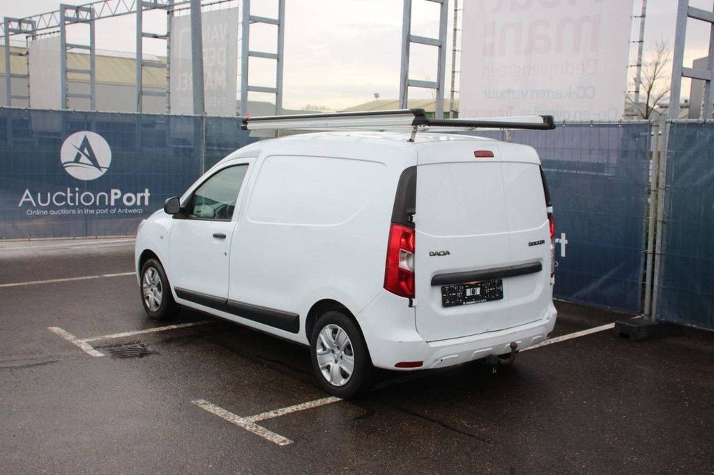 Sonstige Transporttechnik van het type Dacia Dokker, Gebrauchtmaschine in Antwerpen (Foto 3)