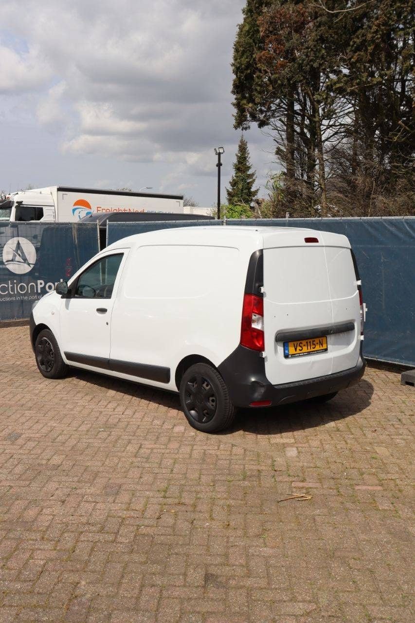 Sonstige Transporttechnik типа Dacia Dokker, Gebrauchtmaschine в Antwerpen (Фотография 4)