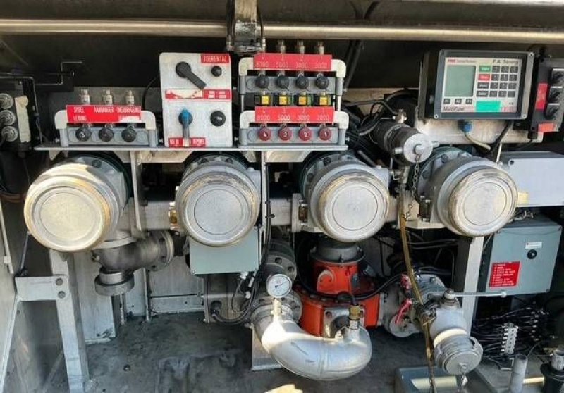 Sonstige Transporttechnik des Typs DAF FAN CF85, Gebrauchtmaschine in Antwerpen (Bild 9)