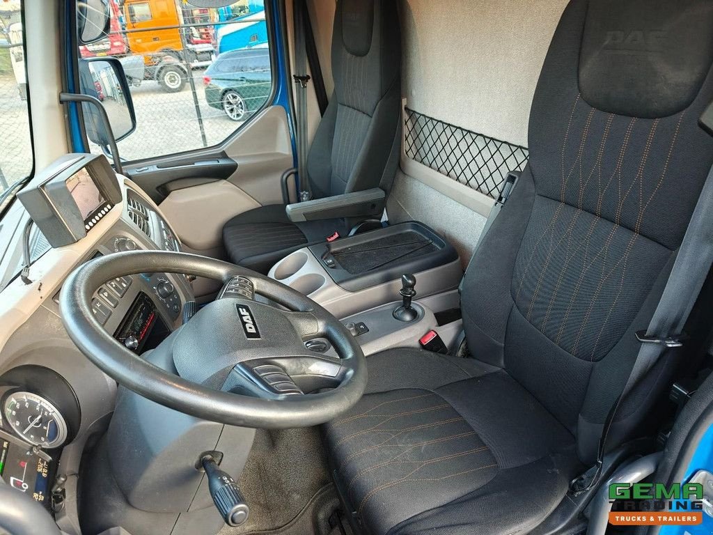 Sonstige Transporttechnik от тип DAF LF 210 FA 4x2 Dagcab Euro6C - 12T - Gesloten bak 6m + laadklep 2, Gebrauchtmaschine в Oud Gastel (Снимка 7)