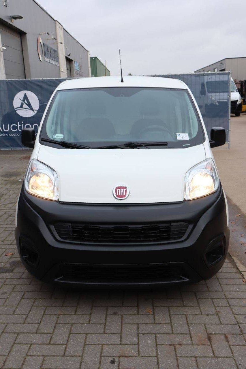 Sonstige Transporttechnik typu Fiat Fiorino, Gebrauchtmaschine v Antwerpen (Obrázek 9)