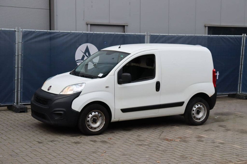 Sonstige Transporttechnik typu Fiat Fiorino, Gebrauchtmaschine v Antwerpen (Obrázek 11)