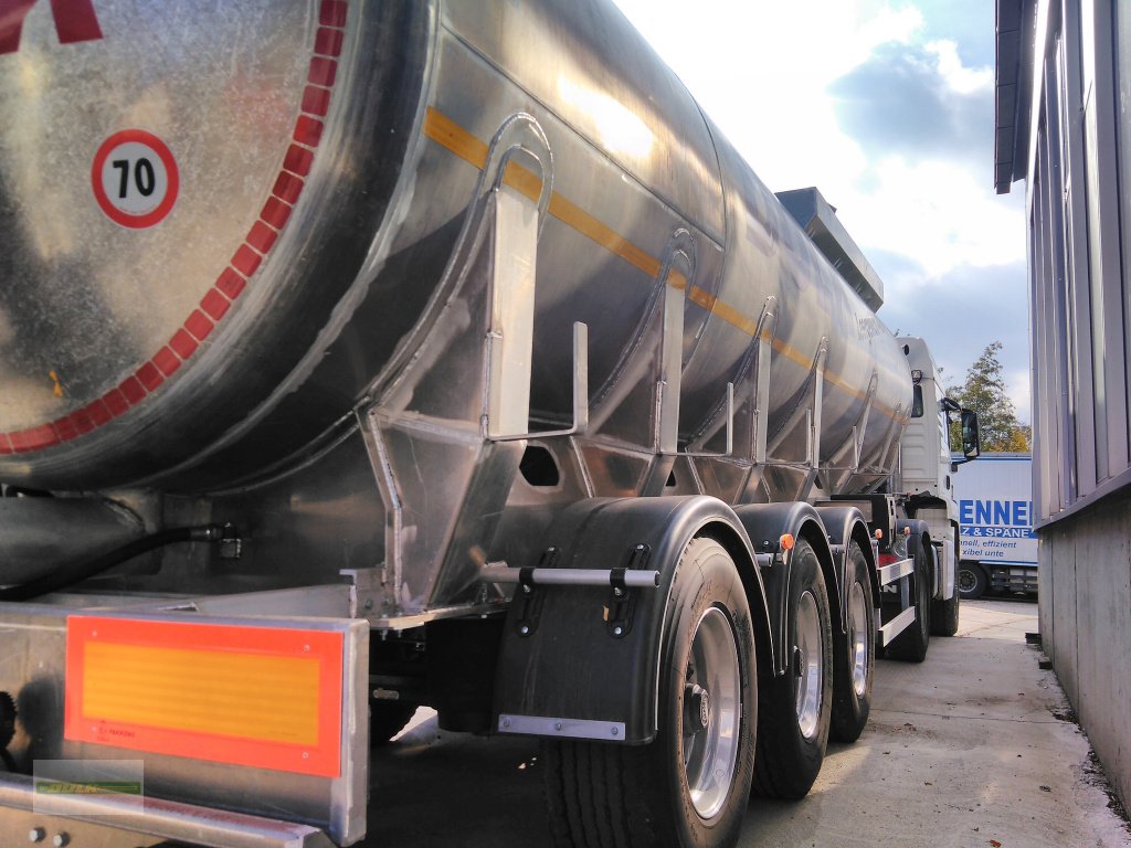 Sonstige Transporttechnik des Typs Fliegl auflieger, Neumaschine in Donnersdorf (Bild 2)