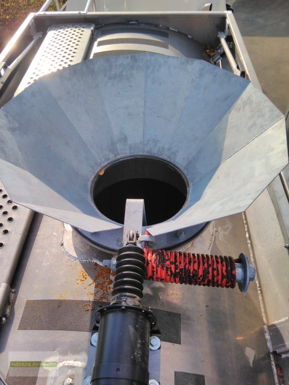 Sonstige Transporttechnik des Typs Fliegl auflieger, Neumaschine in Donnersdorf (Bild 11)