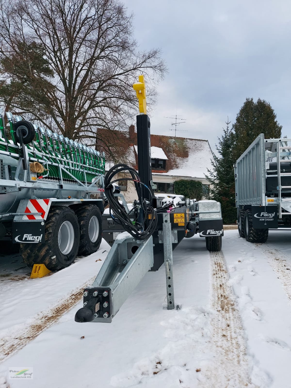 Sonstige Transporttechnik des Typs Fliegl HKL 22, Neumaschine in Pegnitz-Bronn (Bild 3)