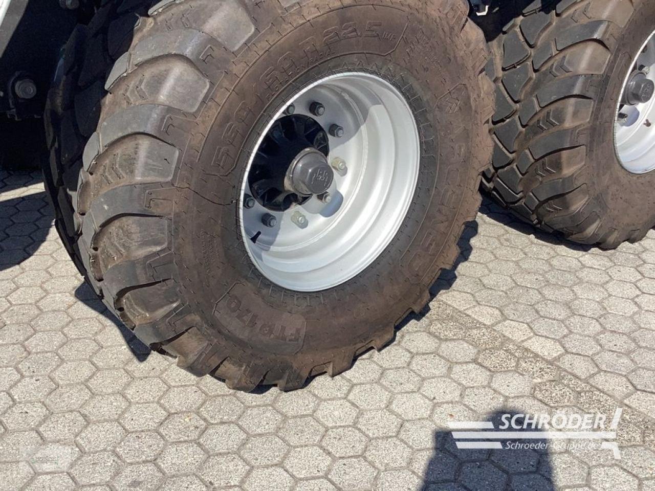 Sonstige Transporttechnik Türe ait Fliegl HKL 22, Gebrauchtmaschine içinde Norden (resim 4)