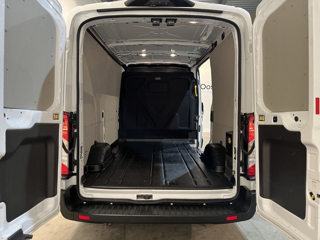 Sonstige Transporttechnik des Typs Ford E-Transit 350 L2H2 Trend 68 kWh / 100% Elektrisch !! / Airco / C, Gebrauchtmaschine in GRONINGEN (Bild 5)