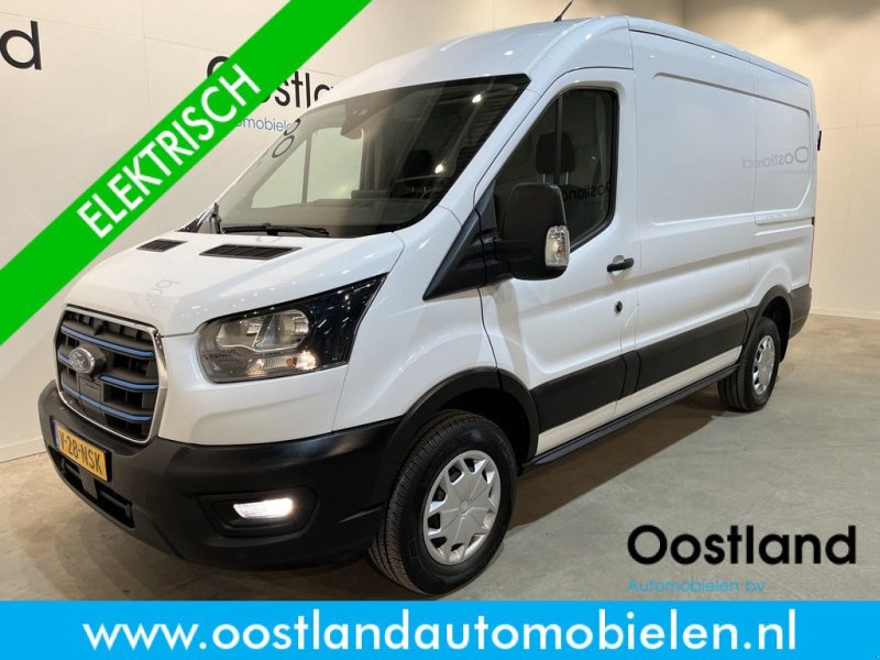 Sonstige Transporttechnik типа Ford E-Transit 350 L2H2 Trend 68 kWh 184 PK / 100% Elektrisch !! / Ai, Gebrauchtmaschine в GRONINGEN (Фотография 1)