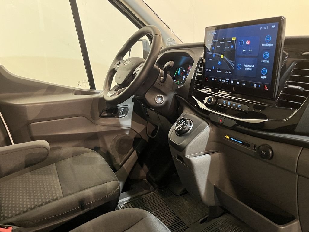 Sonstige Transporttechnik типа Ford E-Transit 350 L3H2 Trend 68 kWh 184 PK / 100% Elektrisch !! / Ai, Gebrauchtmaschine в GRONINGEN (Фотография 3)