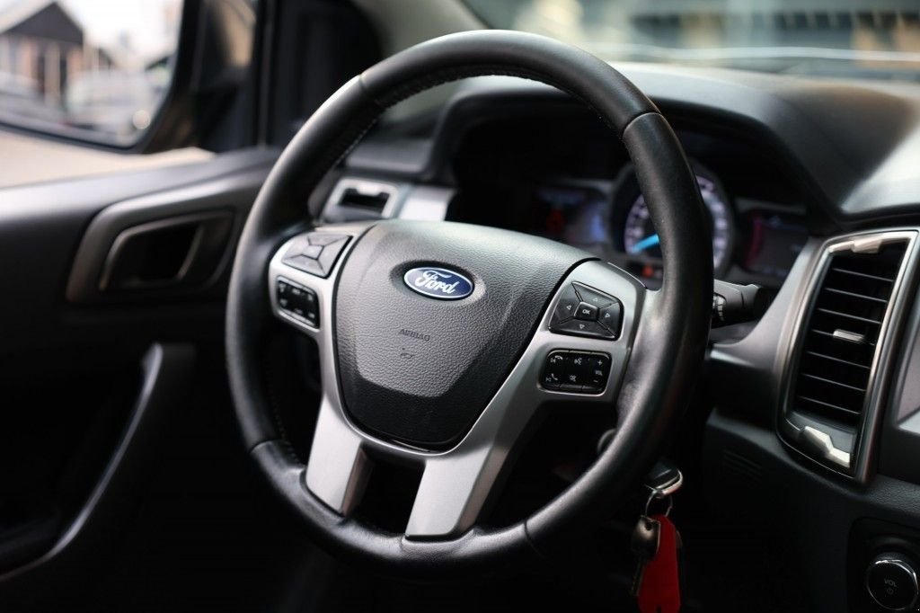 Sonstige Transporttechnik типа Ford Ranger 2.2 TDCI LIMITED SUPERCAB A/T 4WD VAN, Gebrauchtmaschine в Saasveld (Фотография 11)