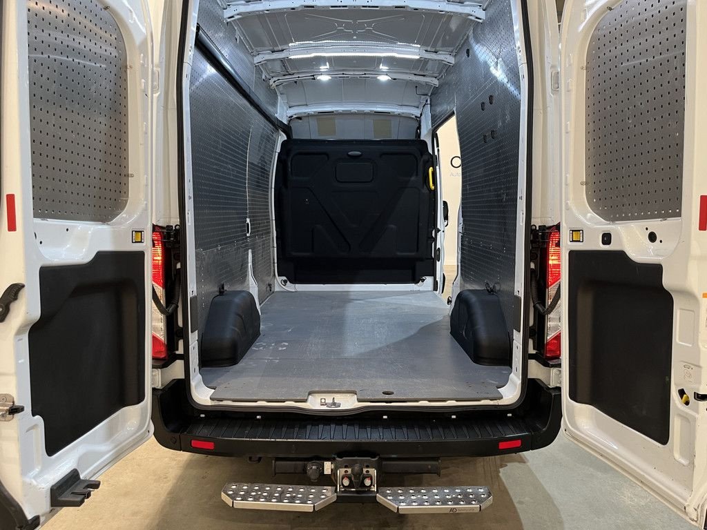 Sonstige Transporttechnik des Typs Ford Transit 350 2.0 TDCI L3H3 Trend 170 PK / Euro 6 / Airco / CarPla, Gebrauchtmaschine in GRONINGEN (Bild 5)