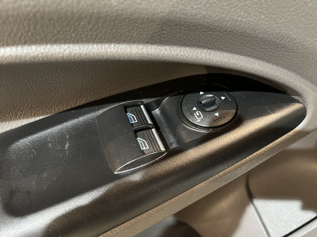 Sonstige Transporttechnik типа Ford Transit Connect 1.5 EcoBlue L2 Trend / Euro 6 / Airco / Cruise C, Gebrauchtmaschine в GRONINGEN (Фотография 11)