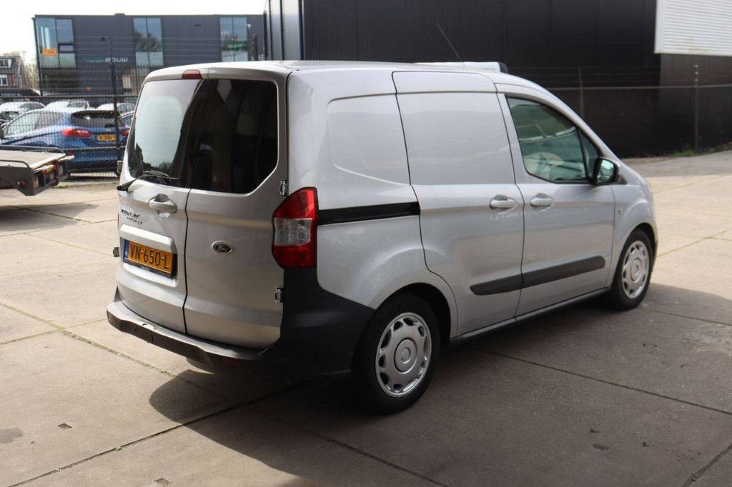 Sonstige Transporttechnik типа Ford Transit Courier, Gebrauchtmaschine в Antwerpen (Фотография 7)
