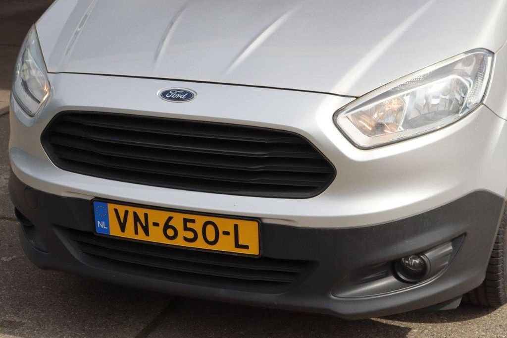 Sonstige Transporttechnik типа Ford Transit Courier, Gebrauchtmaschine в Antwerpen (Фотография 11)