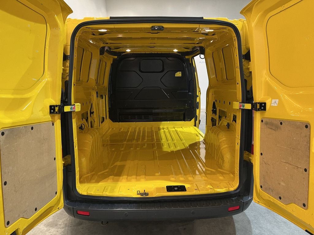 Sonstige Transporttechnik des Typs Ford Transit Custom 2.0 TDCI L2H1 130 PK / Euro 6 / Airco / PDC / 3-Z, Gebrauchtmaschine in GRONINGEN (Bild 7)