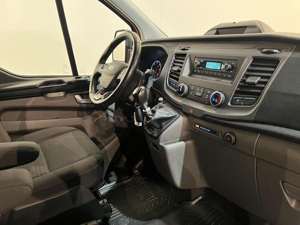 Sonstige Transporttechnik des Typs Ford Transit Custom 340 2.0 TDCI L2H1 Trend 130 PK / Euro 6 / Airco /, Gebrauchtmaschine in GRONINGEN (Bild 3)