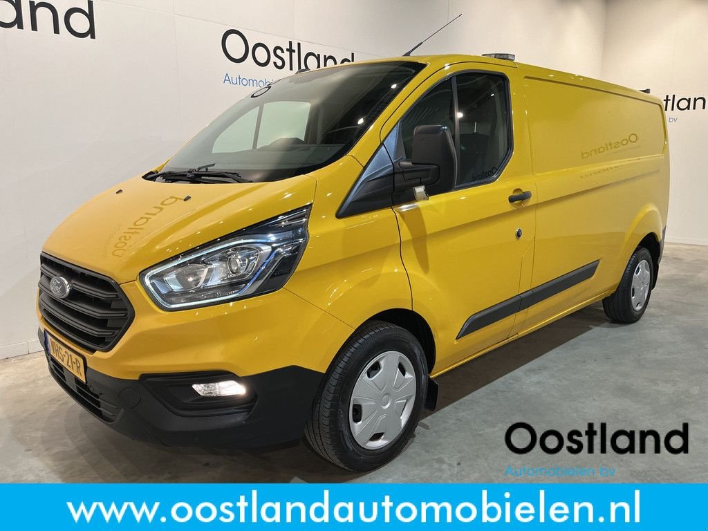 Sonstige Transporttechnik des Typs Ford Transit Custom 340 2.0 TDCI L2H1 Trend 130 PK / Euro 6 / Airco /, Gebrauchtmaschine in GRONINGEN (Bild 1)