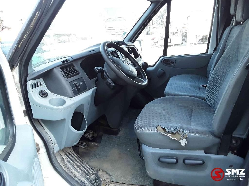 Sonstige Transporttechnik του τύπου Ford Transit does not start / for parts / pour pi&egrave;ces, Gebrauchtmaschine σε Bree (Φωτογραφία 8)