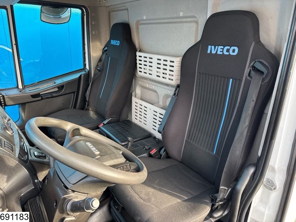 Sonstige Transporttechnik des Typs Iveco 120EL19 EURO 6, Dhollandia, Gebrauchtmaschine in Ede (Bild 10)