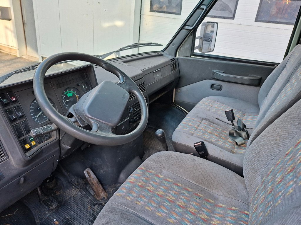 Sonstige Transporttechnik typu Iveco 35.10 Turbo Daily Lieferwagen, Gebrauchtmaschine v Chur (Obrázek 7)