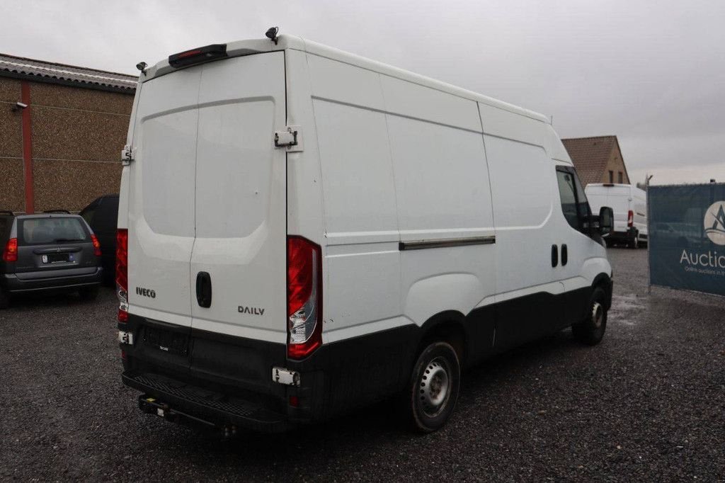 Sonstige Transporttechnik tip Iveco Daily 35-160, Gebrauchtmaschine in Antwerpen (Poză 7)