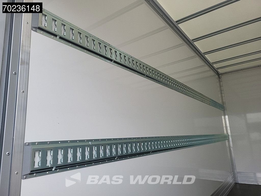 Sonstige Transporttechnik of the type Iveco Daily 35C18 3.0L Automaat 1000KG Laadklep Zijdeur Dubbellucht 20, Neumaschine in Veghel (Picture 9)