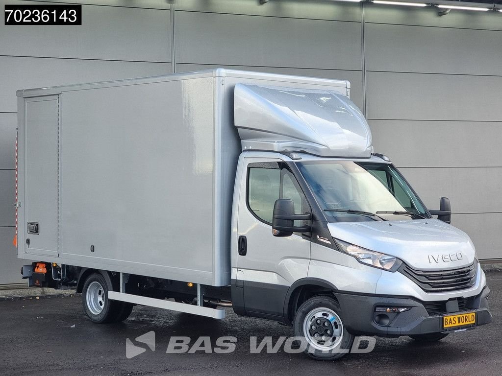Sonstige Transporttechnik des Typs Iveco Daily 35C18 3.0L Automaat 1000KG Laadklep Zijdeur Dubbellucht 20, Neumaschine in Veghel (Bild 5)