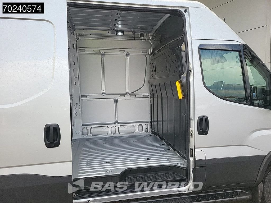 Sonstige Transporttechnik Türe ait Iveco Daily 35C18 3.0L Black Edition Automaat 180PK L2H2 Dubbellucht 3, Neumaschine içinde Veghel (resim 9)