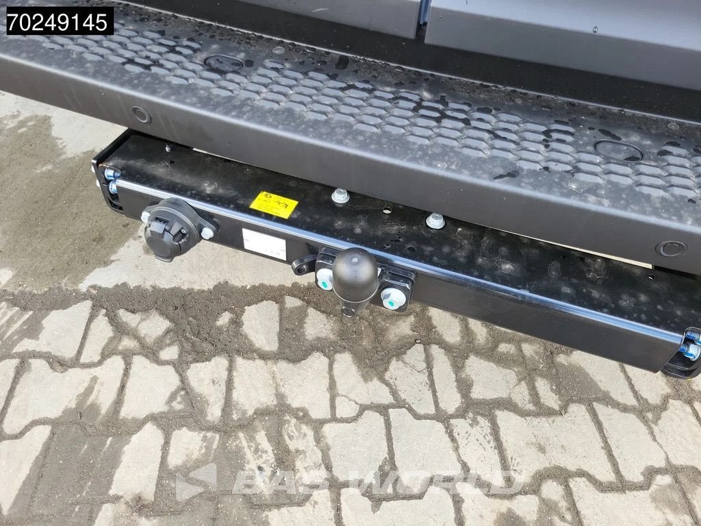 Sonstige Transporttechnik of the type Iveco Daily 35C21 BPM VRIJ! 3.0L Automaat 210PK L2H2 Dubbellucht 2025-, Neumaschine in Veghel (Picture 9)