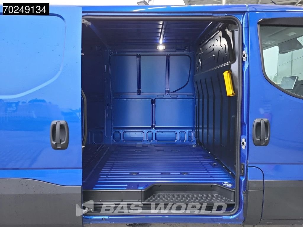Sonstige Transporttechnik типа Iveco Daily 35C21 Uniek! 3.0L Automaat Laag Dak L2H1 3,5t Trekhaak LED, Neumaschine в Veghel (Фотография 8)