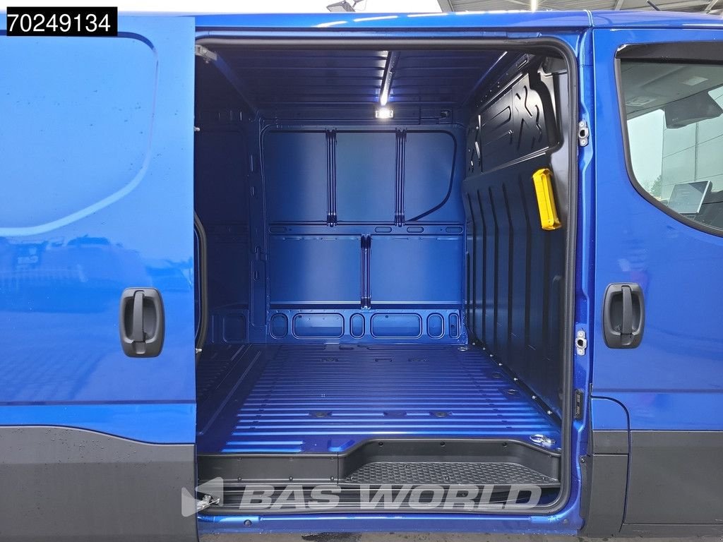 Sonstige Transporttechnik del tipo Iveco Daily 35C21 Uniek! 3.0L Automaat Laag Dak L2H1 3,5t Trekhaak LED, Neumaschine In Veghel (Immagine 8)