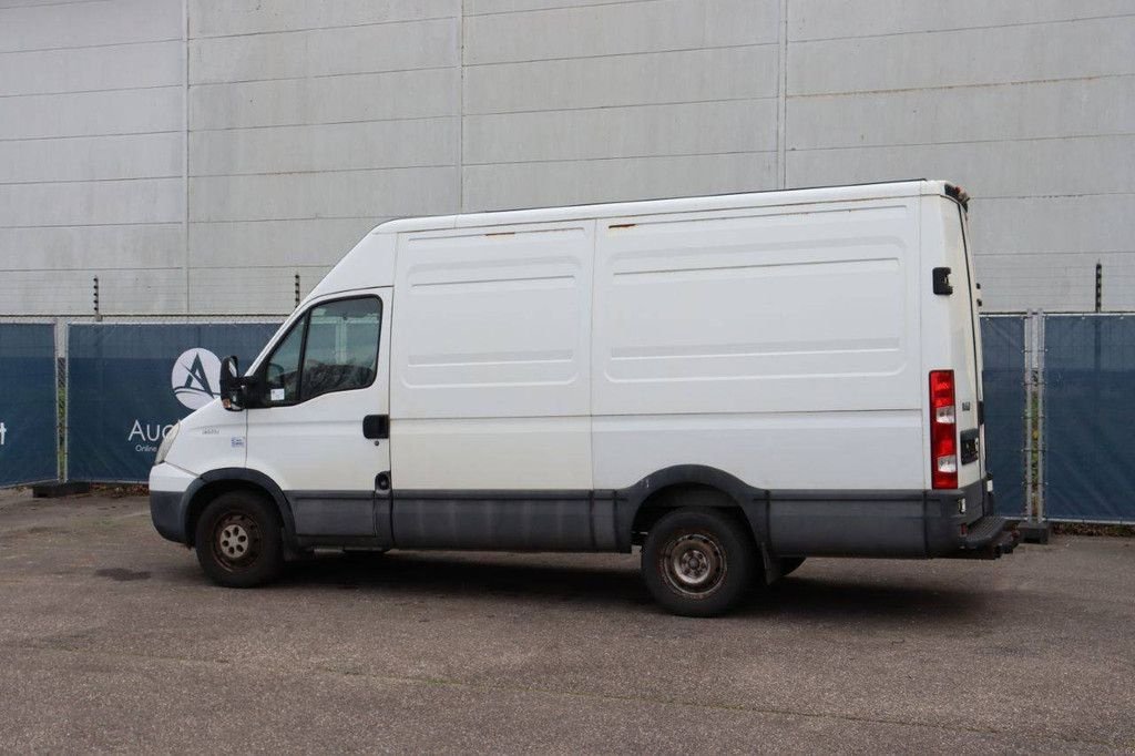 Sonstige Transporttechnik des Typs Iveco Daily 35S13, Gebrauchtmaschine in Antwerpen (Bild 4)