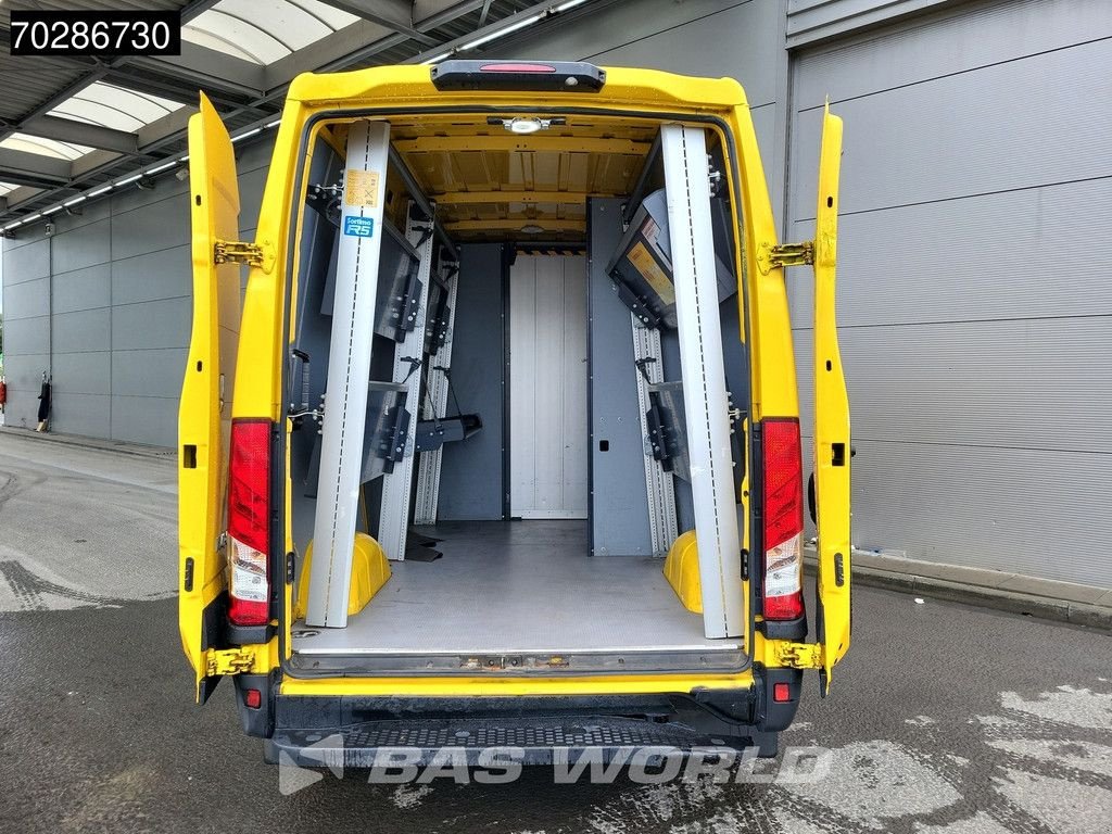 Sonstige Transporttechnik Türe ait Iveco Daily 35S14 Automaat L2H2 3,5t Trekgewicht LED ACC Airco Camera, Gebrauchtmaschine içinde Veghel (resim 3)