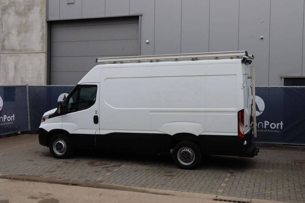 Sonstige Transporttechnik of the type Iveco Daily 35S17, Gebrauchtmaschine in Antwerpen (Picture 3)