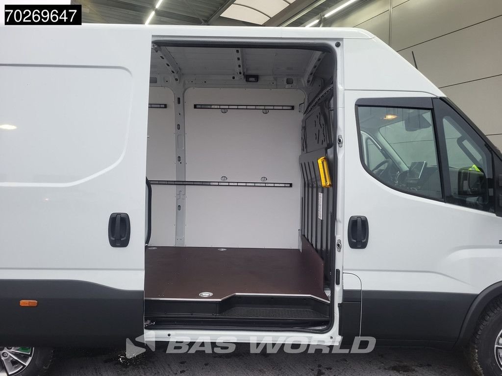 Sonstige Transporttechnik del tipo Iveco Daily 35S21 210PK 3.0L Automaat 2025 model L2H2 Trekhaak Tacho A, Neumaschine In Veghel (Immagine 8)