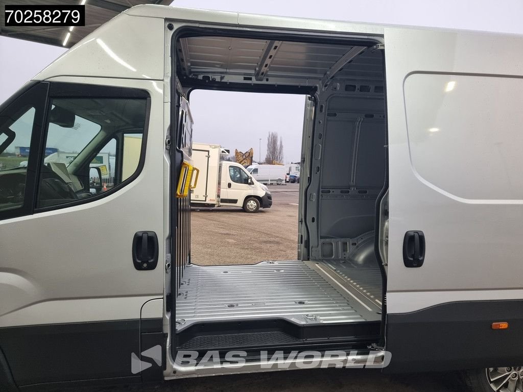 Sonstige Transporttechnik Türe ait Iveco Daily 35S21 3.0L Automaat 2x Schuifdeur 210PK L2H2 2025-Model 3,, Neumaschine içinde Veghel (resim 3)